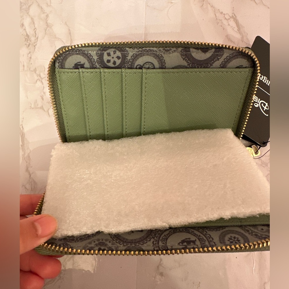 Loungefly Green and Cream Women's Bag - Picture 4 of 4